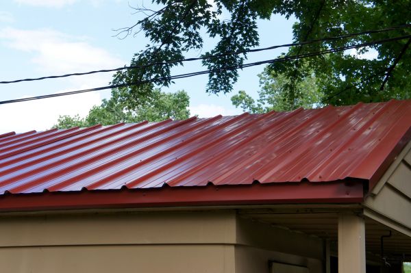 Aluminum Roof Construction in Brattleboro